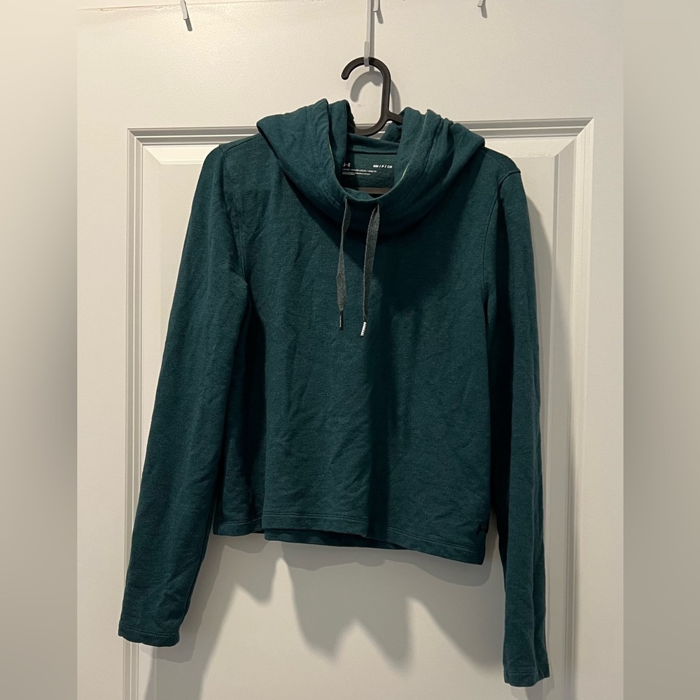 Under Armour Crop Sweatshirt Cowl Neck Size S